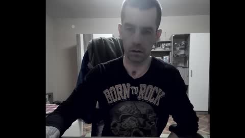 Runaway online show from February 2026 07:43:01 PM