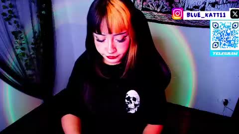 Snapshot of blue_katt chatting on July 2026 02:57:02 AM blue katt online show from July 2026 02:57:02 AM