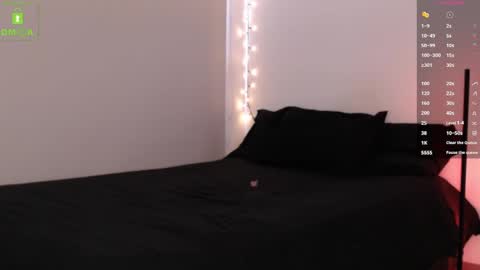 Blue online show from September 2025 05:12:02 PM