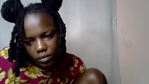 blue_savagee online show from November 2025 04:31:02 PM