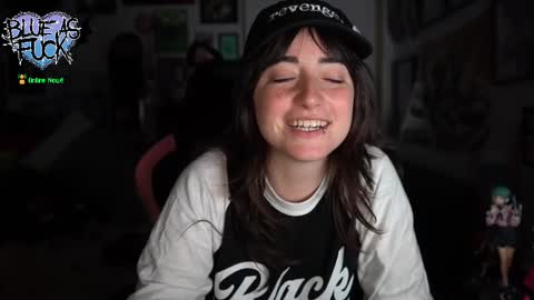 Blue online show from September 2025 06:25:02 AM