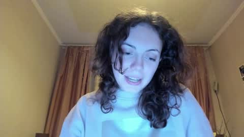 Snapshot of blueberrynight chatting on January 2025 04:19:01 PM Elisa online show from January 2025 04:19:01 PM