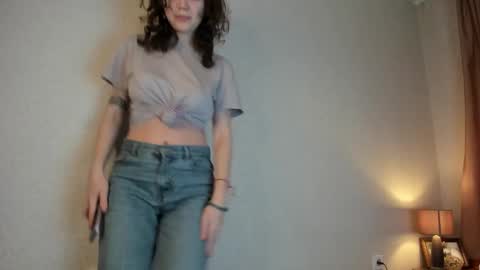Snapshot of blueberrynight chatting on January 2025 04:50:02 PM Elisa online show from January 2025 04:50:02 PM