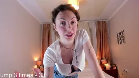 Snapshot of blueberrynight chatting on January 2025 03:22:01 PM Elisa online show from January 2025 03:22:01 PM