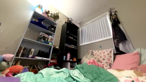 Snapshot of bluebloodednorsewitch chatting on February 2026 11:38:02 PM bluebloodednorsewitch online show from February 2026 11:38:02 PM