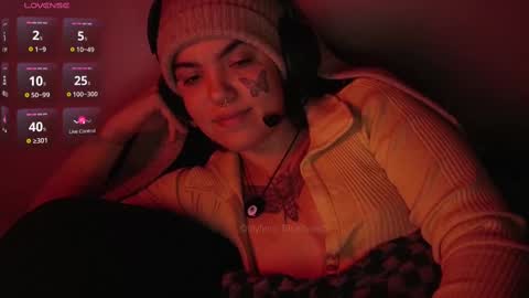 Snapshot of bluedweeb chatting on September 2025 03:12:01 AM Blue online show from September 2025 03:12:01 AM