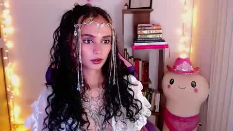 Snapshot of bluee_v chatting on October 2025 02:12:01 AM Im Abril .. Nice to meet you thumb up me please its important INDEPENDENT MODEL online show from October 2025 02:12:01 AM