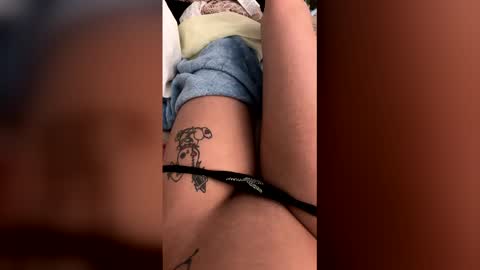 bluee_vixenn online show from May 2026 03:47:01 AM