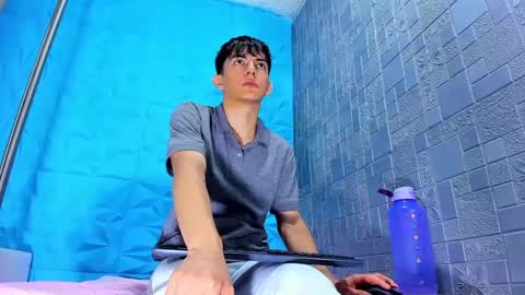 blueestar03 online show from December 2024 12:22:01 PM