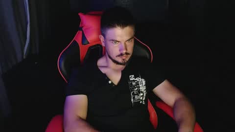 blueeyeboy0 online show from December 2024 10:12:01 PM