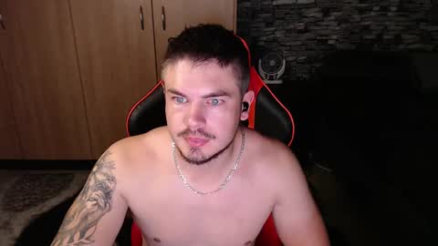 blueeyeboy0 online show from February 2025 10:30:01 PM