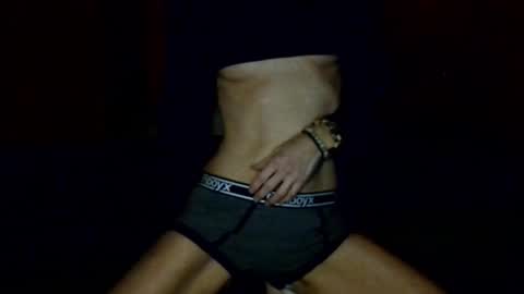 Snapshot of blueeyedlie chatting on December 2025 05:27:01 AM Blueeyedlie online show from December 2025 05:27:01 AM