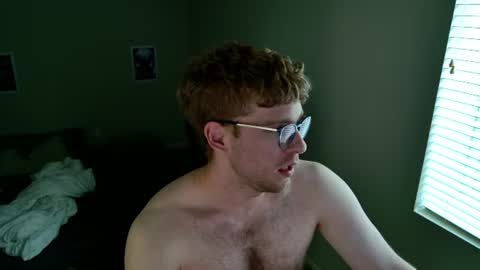 Snapshot of blueeyedtallguy chatting on July 2026 01:44:01 AM blueeyedtallguy online show from July 2026 01:44:01 AM