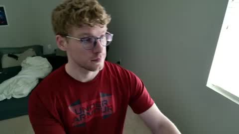 Snapshot of blueeyedtallguy chatting on July 2026 10:15:01 PM blueeyedtallguy online show from July 2026 10:15:01 PM