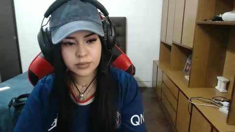 bluegoddessstoned online show from September 2025 02:57:01 AM