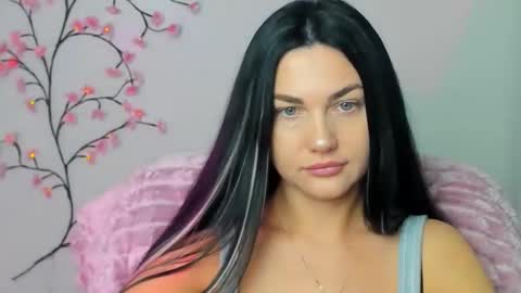 Kelly online show from December 2025 06:30:02 AM