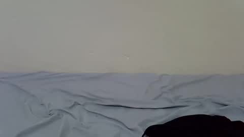 Snapshot of blushing_bunny chatting on November 2025 02:18:01 PM Bunny online show from November 2025 02:18:01 PM