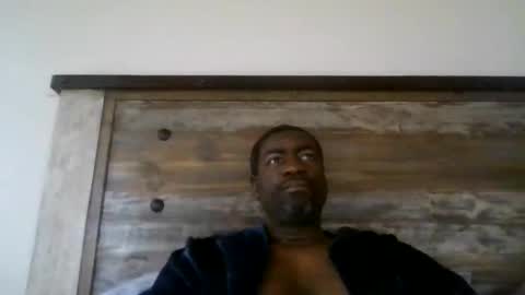 bluuthunder1914 online show from March 2026 05:39:01 PM