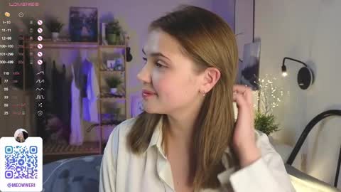 Erica online show from February 2025 10:31:01 PM