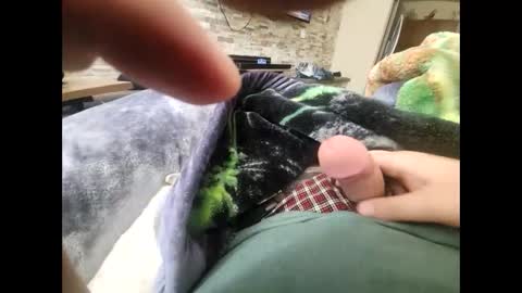 Snapshot of bmc2061 chatting on October 2025 05:43:01 PM bmc2061 online show from October 2025 05:43:01 PM