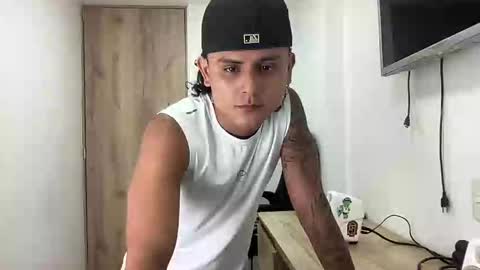 Snapshot of bob_pettersonn chatting on October 2025 03:16:02 AM Bob INDEPENDENT MODEL online show from October 2025 03:16:02 AM