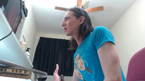 Bobbie Bunnie online show from January 2026 06:46:01 PM