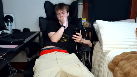 bobby72738 online show from September 2025 03:56:01 AM