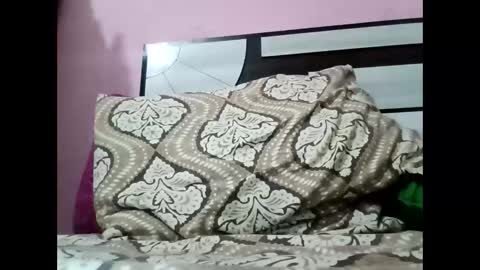 bobby_horny03 online show from April 2026 02:51:02 AM