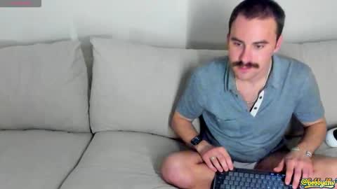 Snapshot of bobbydfw chatting on February 2026 08:34:02 AM bobbydfw online show from February 2026 08:34:02 AM