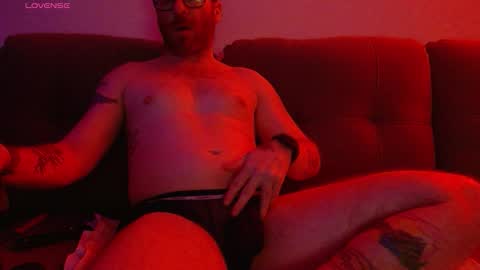 Bobby English online show from November 2025 08:28:02 AM