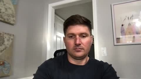 bobbylightfoot3 online show from December 2024 09:58:02 PM