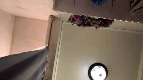 Snapshot of bobfish663 chatting on February 2026 11:19:02 PM bobfish663 online show from February 2026 11:19:02 PM