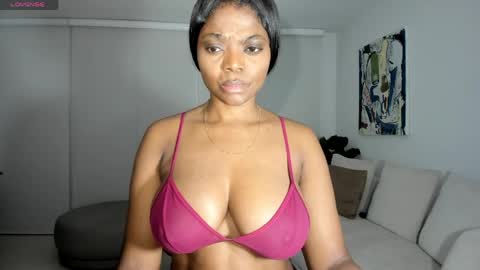 danna online show from April 2026 09:37:01 AM