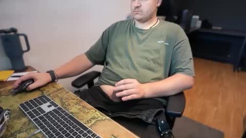 Snapshot of bokusa_ger_dev chatting on February 2026 10:59:01 AM Your Slave online show from February 2026 10:59:01 AM