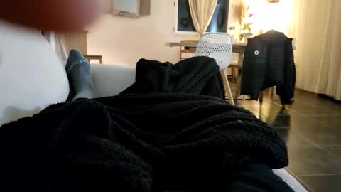 Snapshot of bomale89 chatting on February 2025 10:37:02 PM bomale89 online show from February 2025 10:37:02 PM