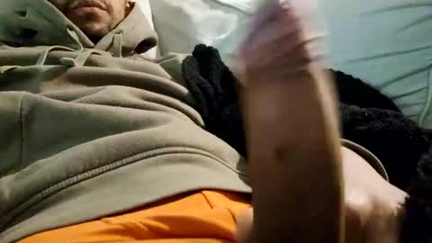 Snapshot of bomale89 chatting on March 2025 08:07:02 PM bomale89 online show from March 2025 08:07:02 PM