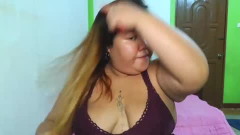 Snapshot of bombastic_darla chatting on March 2026 05:16:01 PM bombastic_darla online show from March 2026 05:16:01 PM