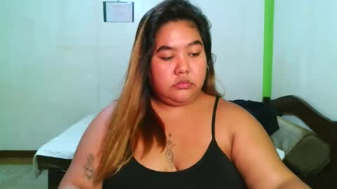 Snapshot of bombastic_darla chatting on March 2026 03:01:02 AM bombastic_darla online show from March 2026 03:01:02 AM