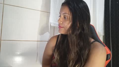 bombomepimenta online show from February 2025 02:25:01 AM