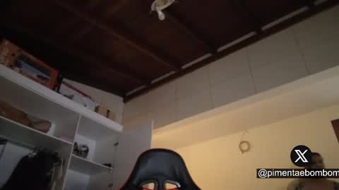 bombomepimenta online show from September 2025 09:52:02 PM