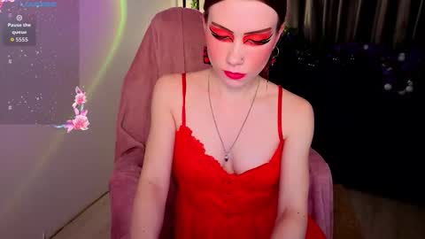 Karen online show from November 2025 04:07:01 PM