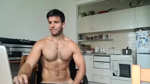 Snapshot of bondi333 chatting on January 2025 01:11:01 AM Bondi online show from January 2025 01:11:01 AM