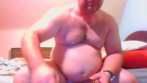 Snapshot of bondsuckslut chatting on January 2026 04:45:02 PM borntosuck online show from January 2026 04:45:02 PM