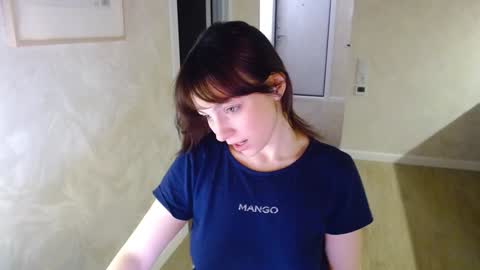 Snapshot of bonjourlabelle chatting on December 2024 05:40:02 PM Mary 3 live time content 18 online show from December 2024 05:40:02 PM