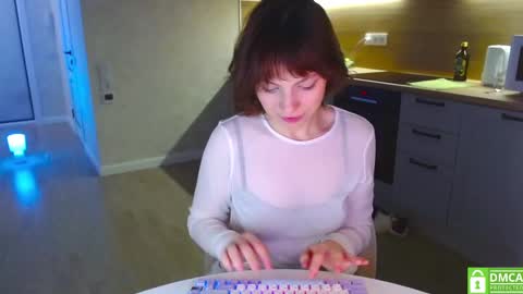 Snapshot of bonjourlabelle chatting on January 2025 06:20:02 PM Mary 3 live time content 18 online show from January 2025 06:20:02 PM