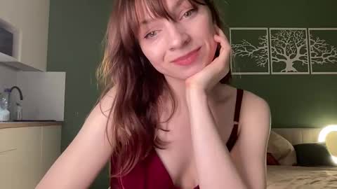 Snapshot of bonjourlabelle chatting on November 2025 03:23:01 PM Mary 3 live time content 18 online show from November 2025 03:23:01 PM