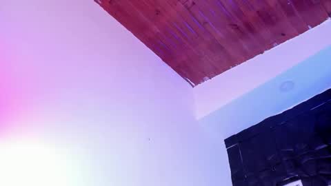 bonnali_lune online show from February 2026 06:56:02 PM