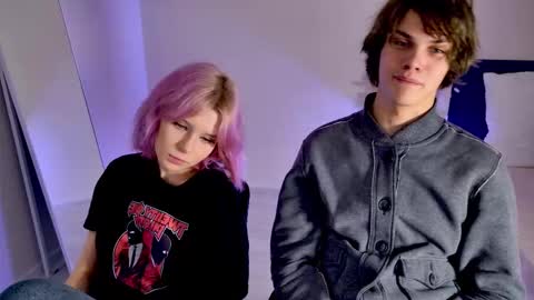 Jessy  Mark online show from November 2025 05:13:01 PM