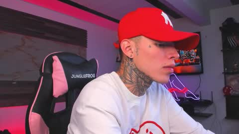 becky online show from November 2025 07:46:02 PM