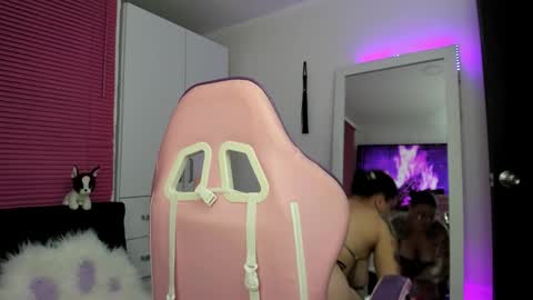 bonnie online show from March 2026 02:16:02 AM